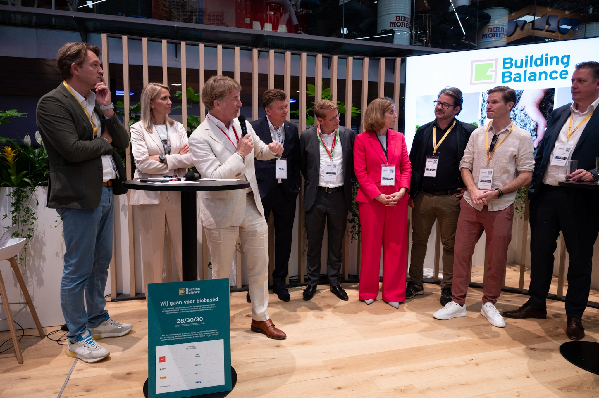 Building Balance | Biobased bouwen | PROVADA 2025 | ondertekening